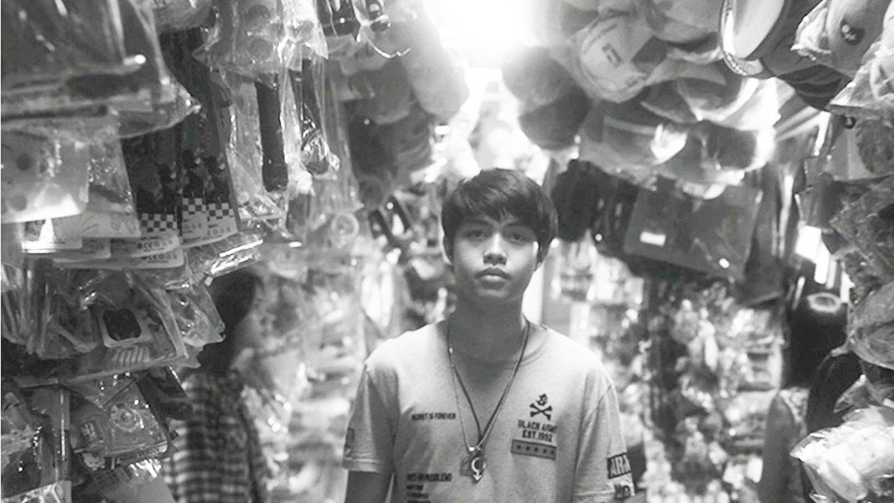 KALEL, 15 still