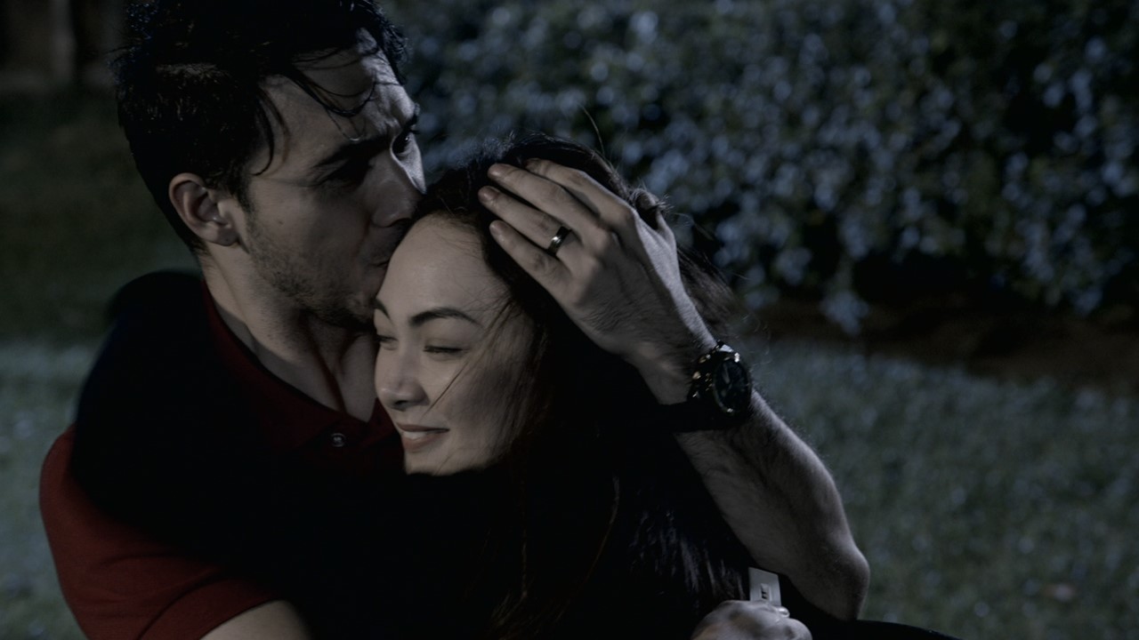 THE RED ENVELOPE still