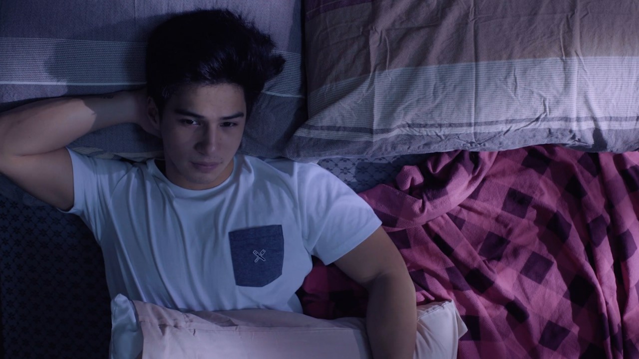 SLEEPLESS still